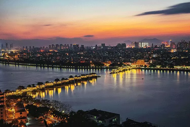 4706.2万！cq9电子环境高质量垃圾转运类设备助力潮州打造城市新面貌